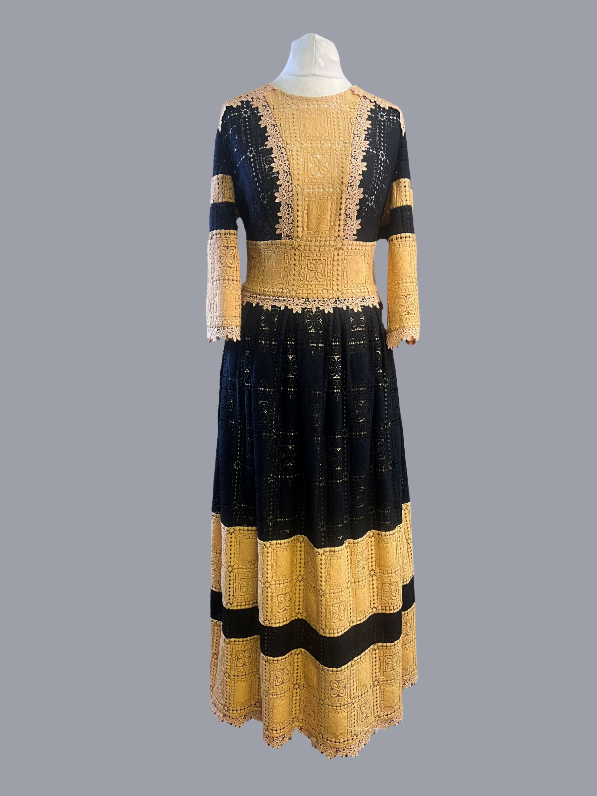 Ethno dress